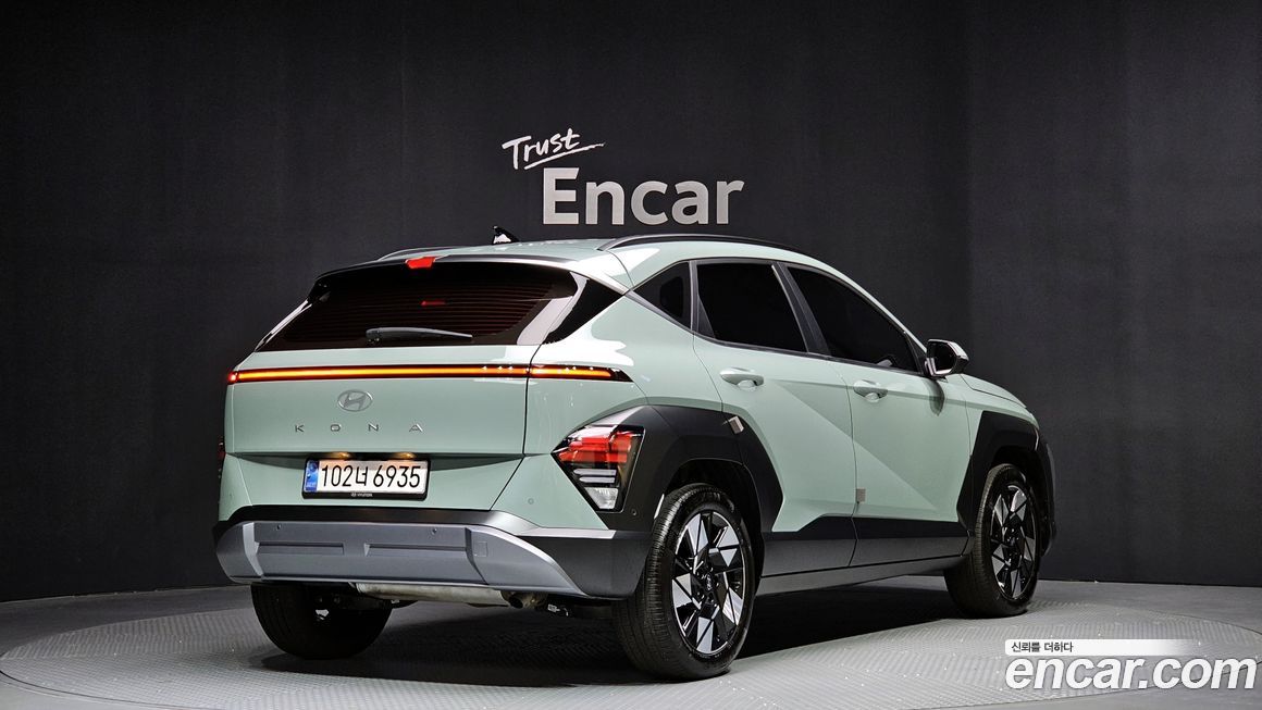Hyundai Kona 2025