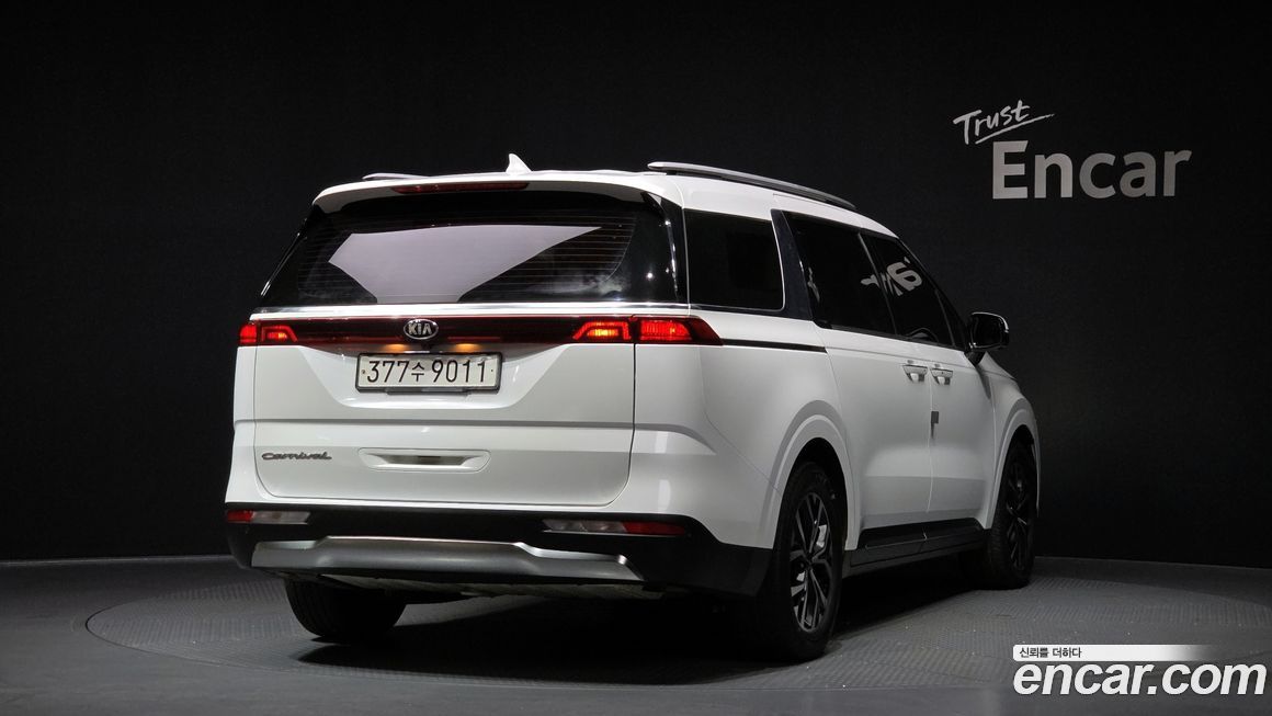 Kia Canival 2021