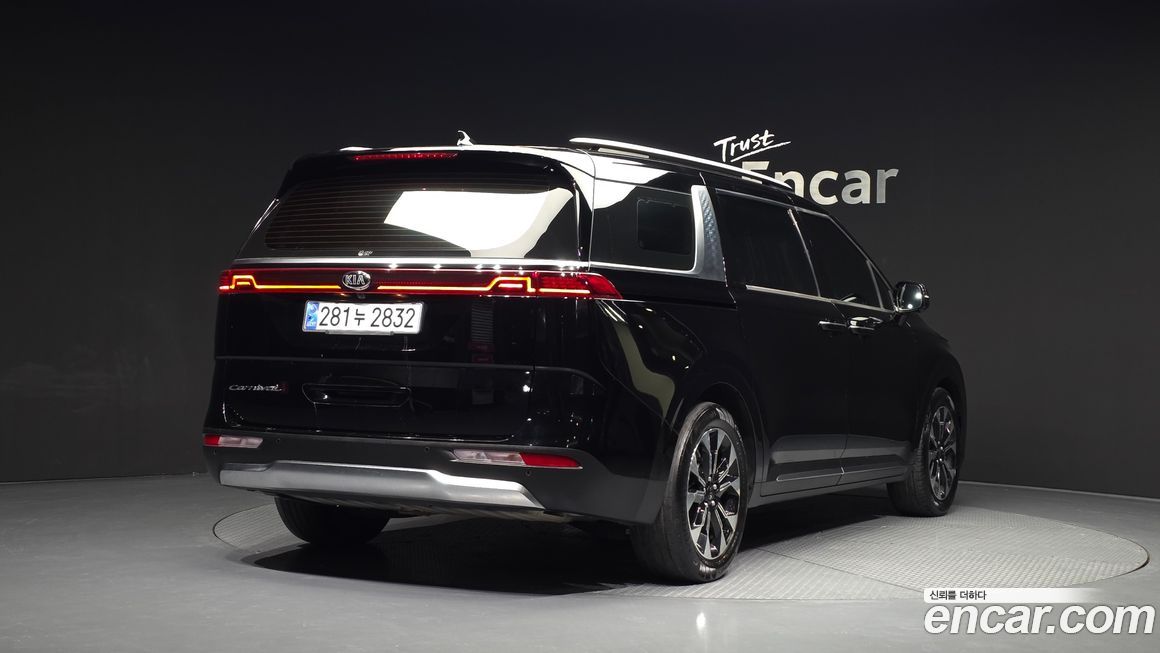 Kia Canival 2021