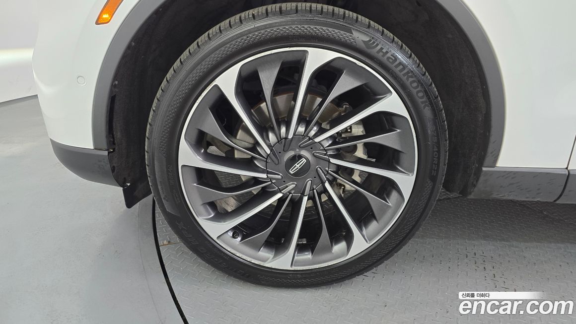 Lincoln Aviator 2021