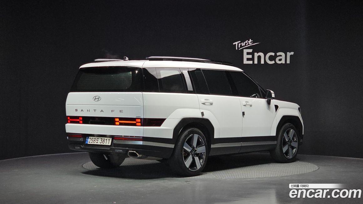 Hyundai Santafe 2024