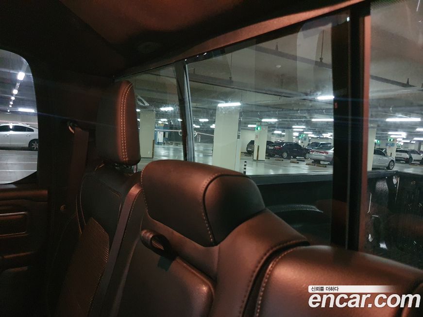 Dodge Ram Pick Up 2020