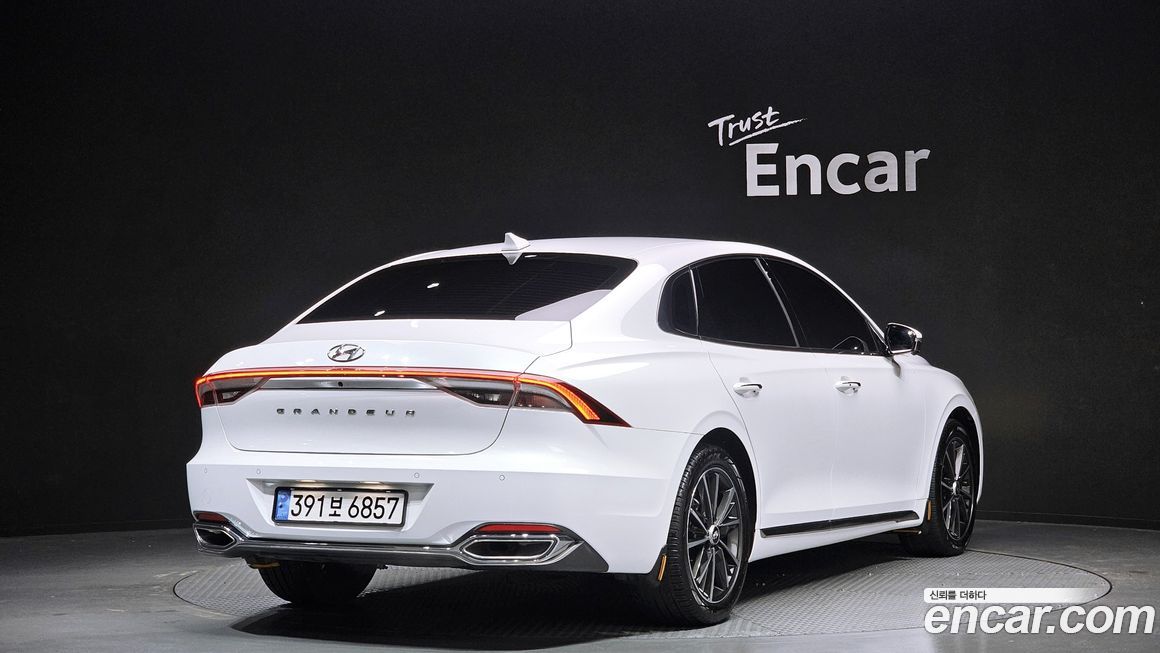 Hyundai Grandeur 2022