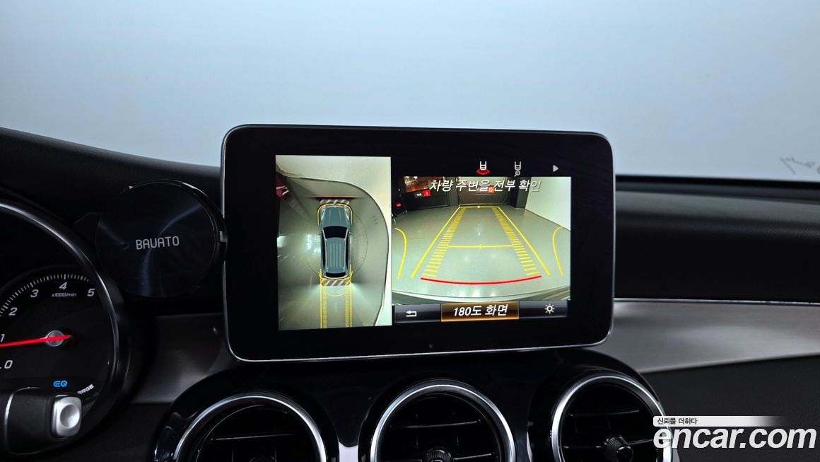 Mercedes-Benz GLC-Class 2019