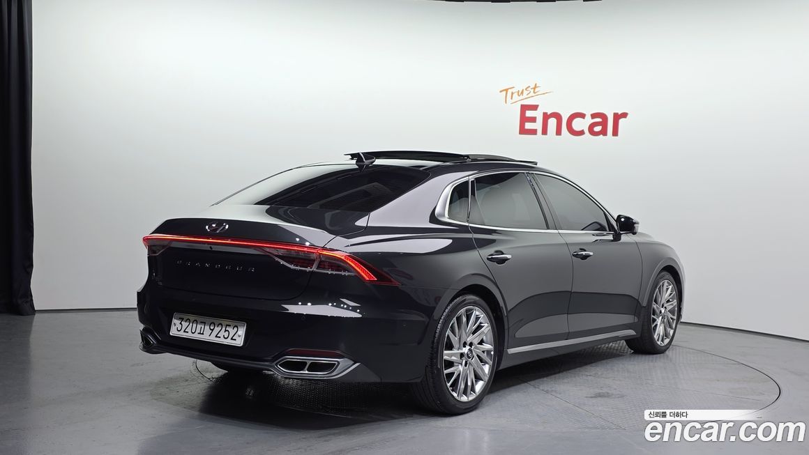 Hyundai Grandeur 2022