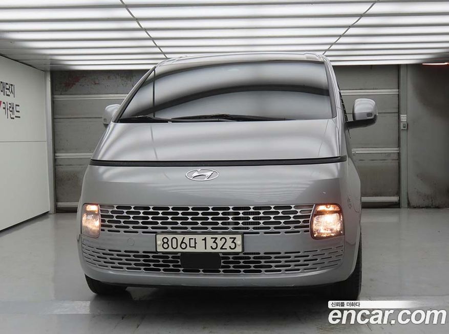 Hyundai Staria 2024
