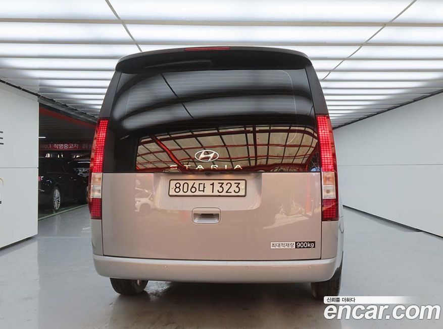 Hyundai Staria 2024