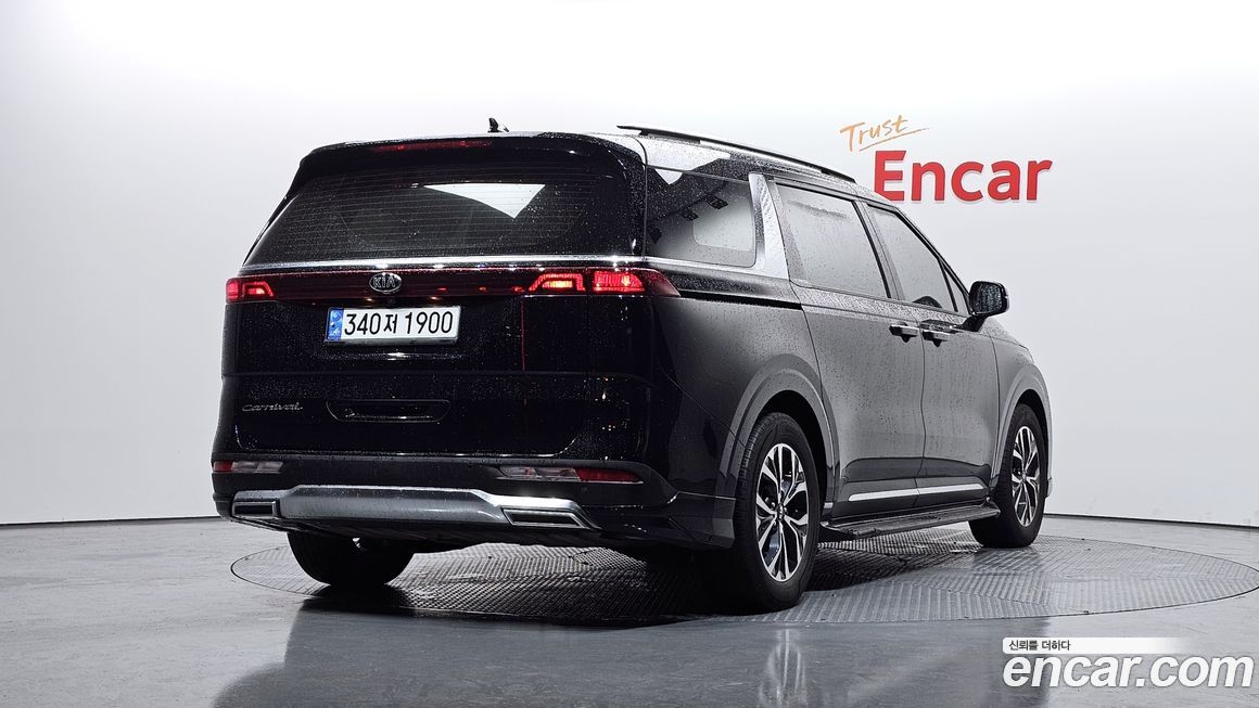 Kia Canival 2021