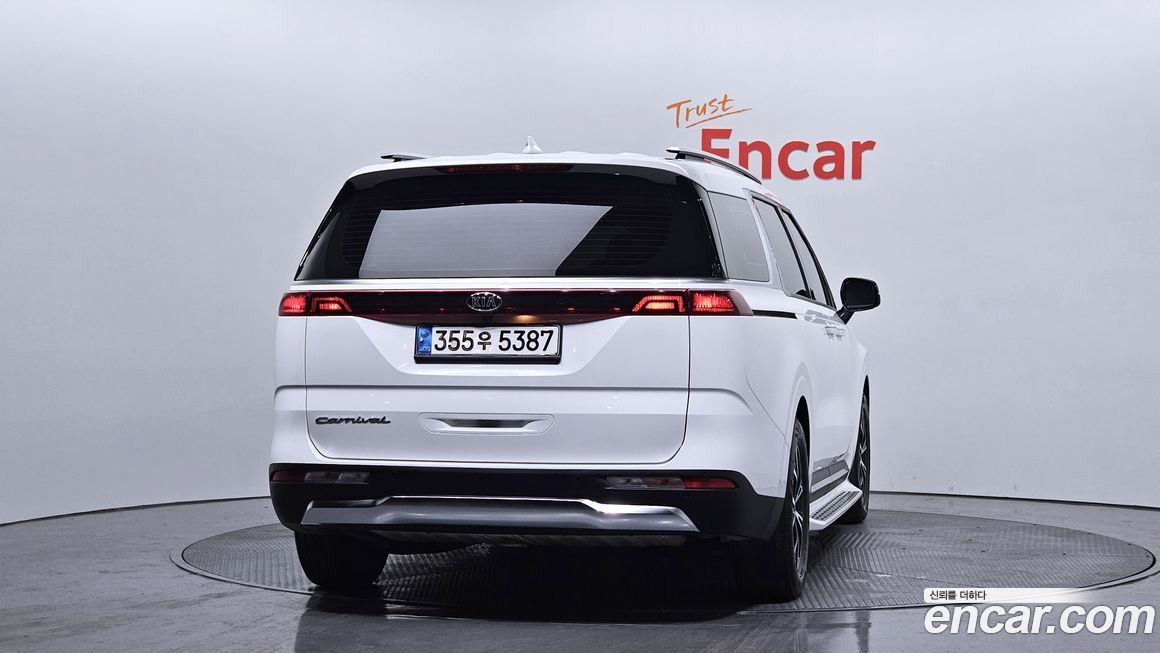 Kia Canival 2021
