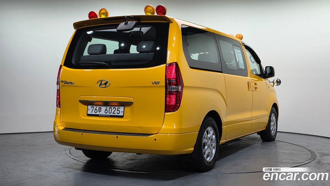 Hyundai Starex 2015