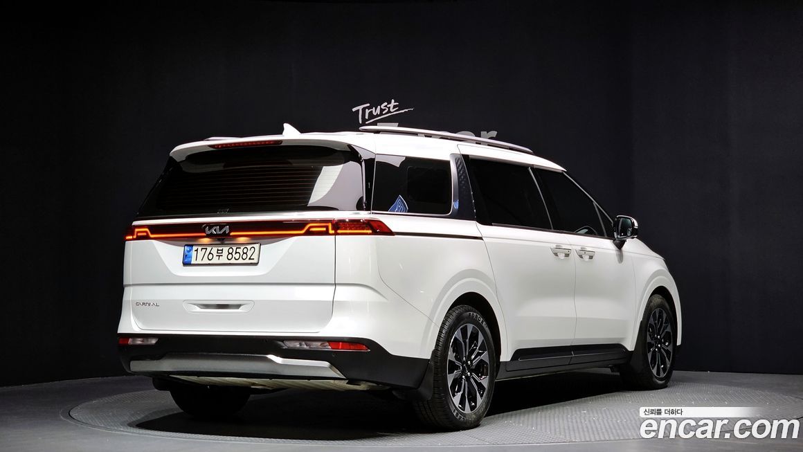 Kia Canival 2023