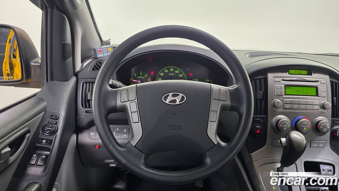 Hyundai Starex 2015