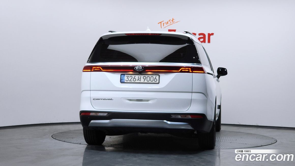 Kia Canival 2021
