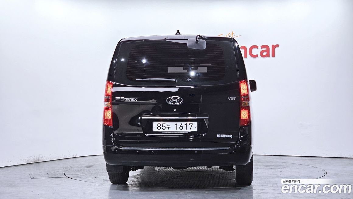 Hyundai Starex 2019