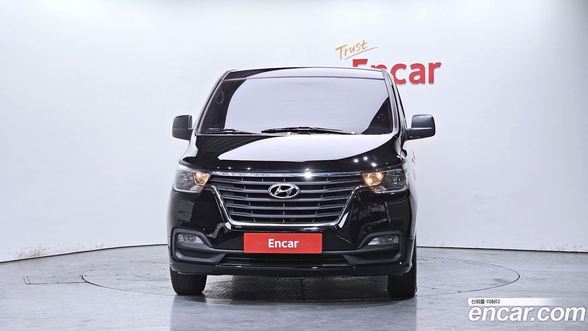 Hyundai Starex 2019