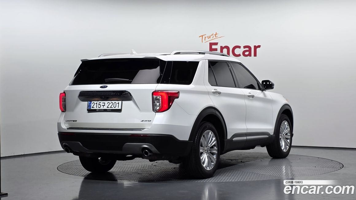 Ford Explorer 2023
