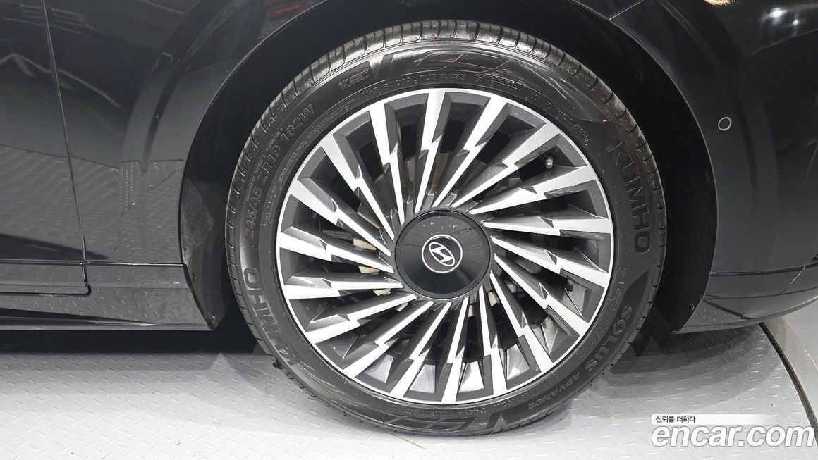 Hyundai Grandeur 2023