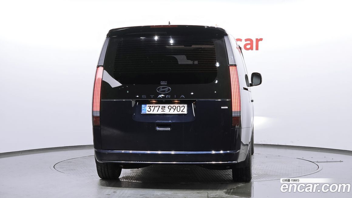 Hyundai Staria 2025