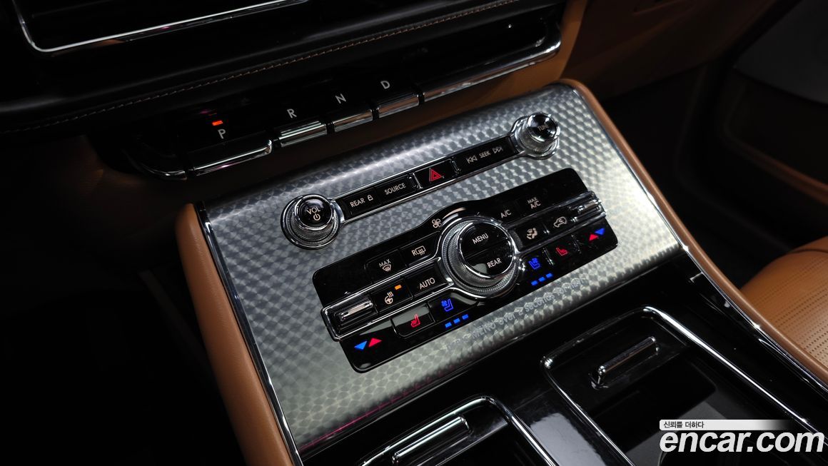 Lincoln Aviator 2021