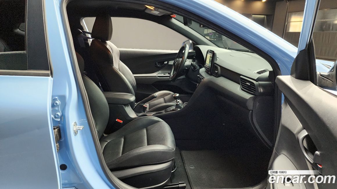 Hyundai Veloster 2019