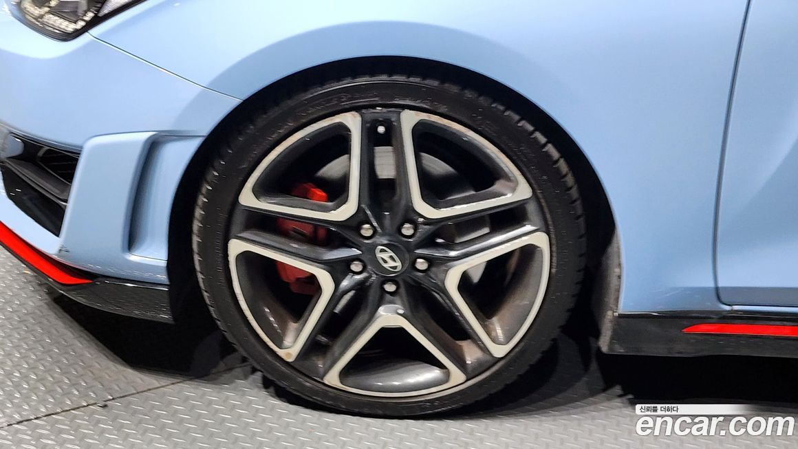 Hyundai Veloster 2019