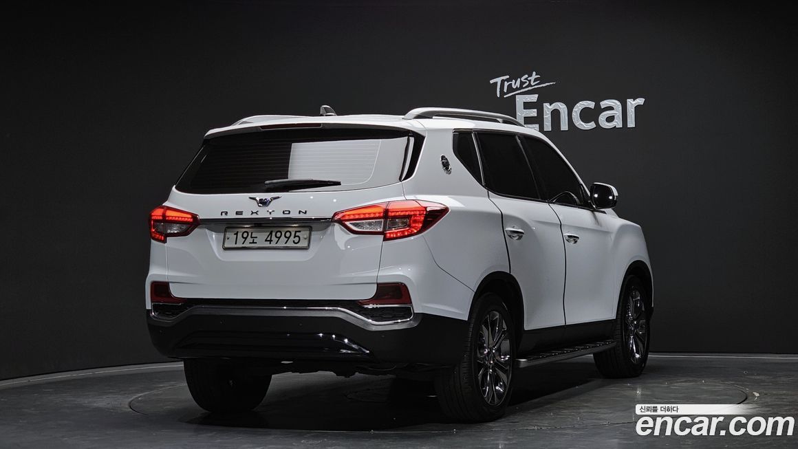 KG_Mobility_Ssangyong Rexton 2018