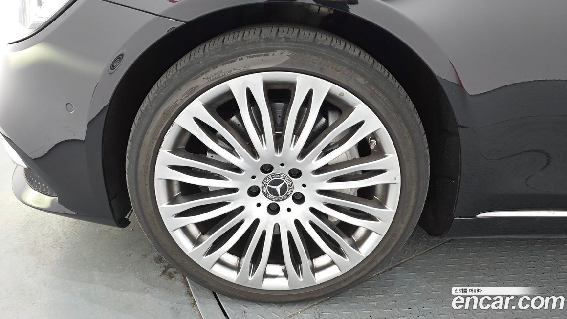 Mercedes-Benz S-Class 2019