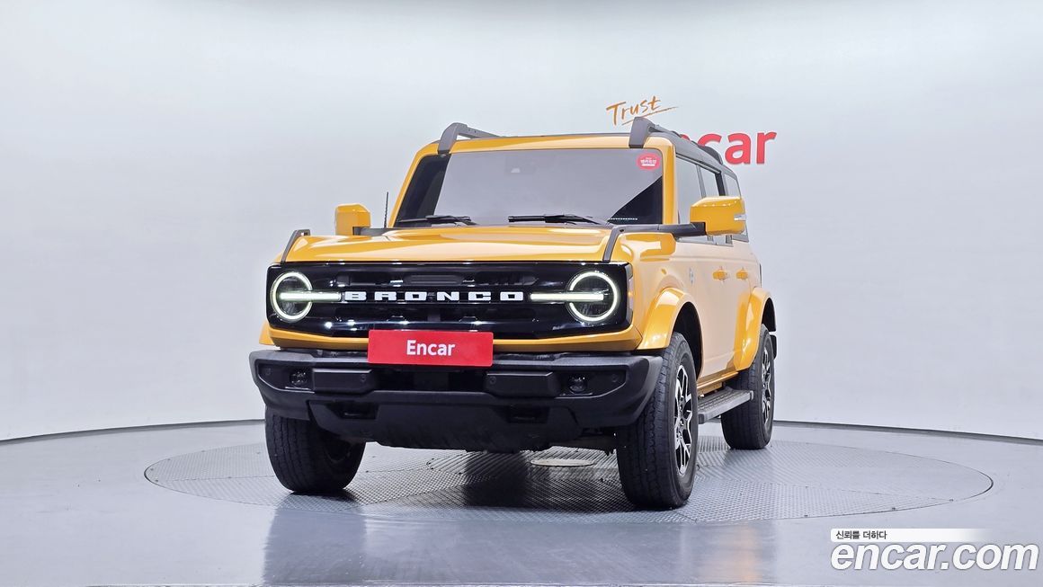 Ford Bronco 2022