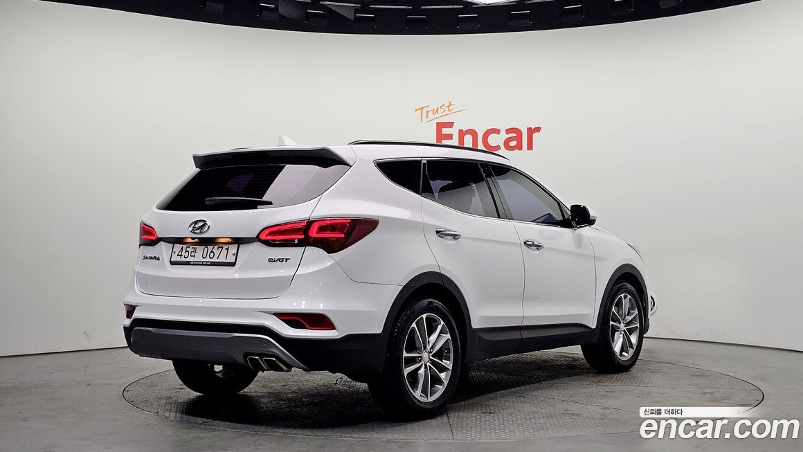 Hyundai Santafe 2016