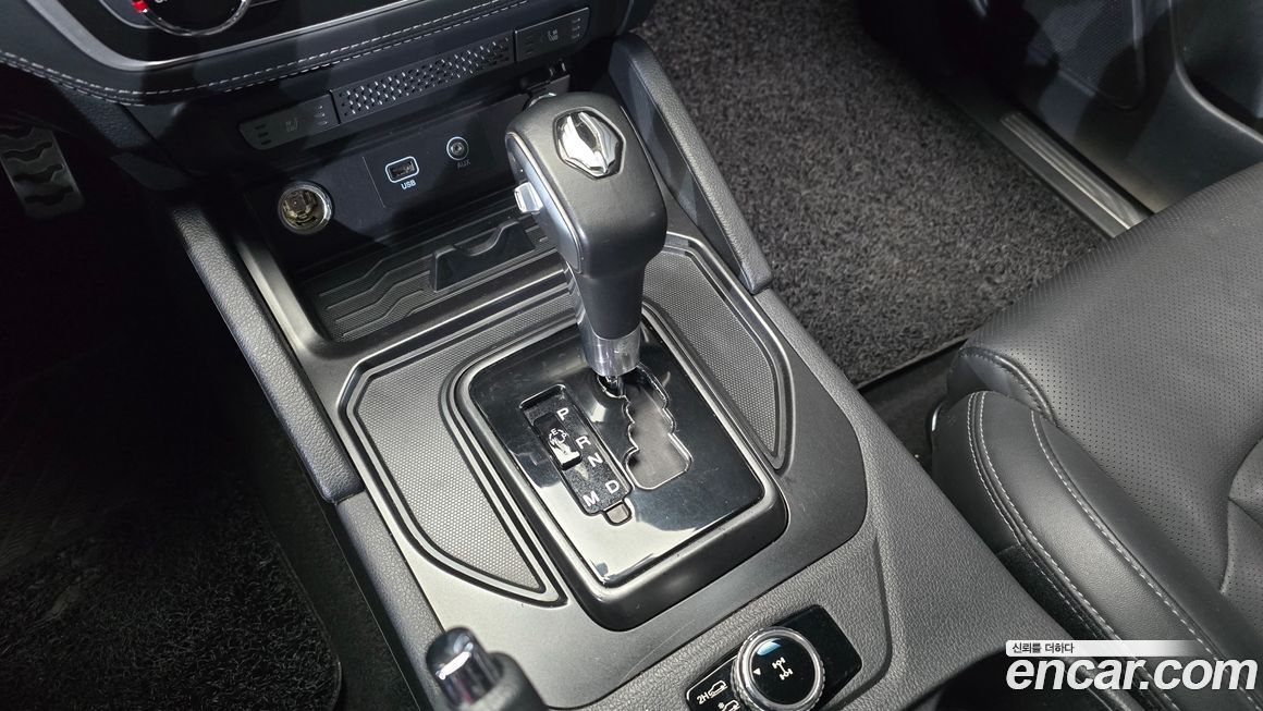 KG_Mobility_Ssangyong Rexton 2020