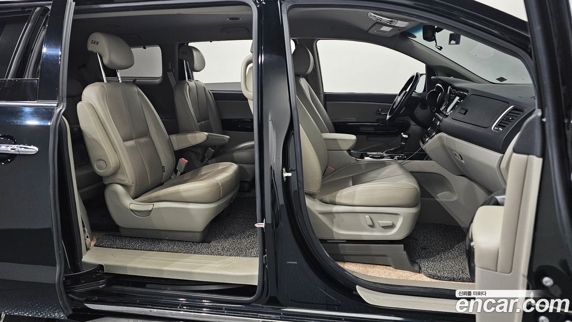 Kia Canival 2019