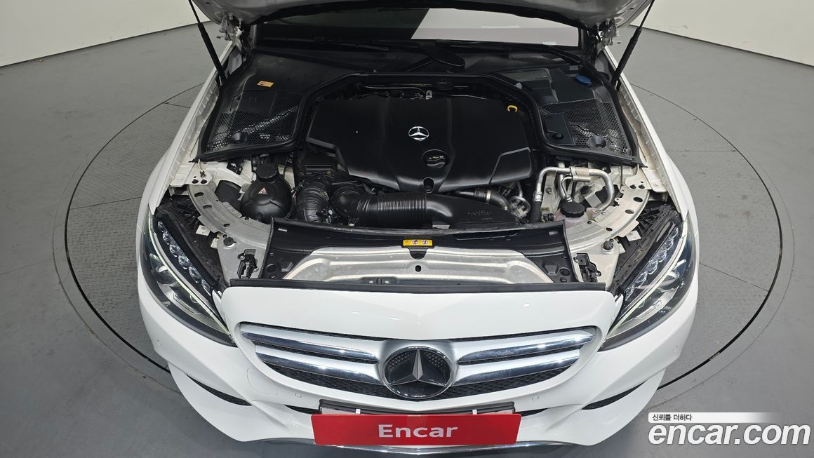 Mercedes-Benz C-Class 2016