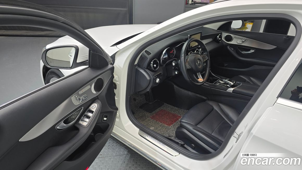 Mercedes-Benz C-Class 2016