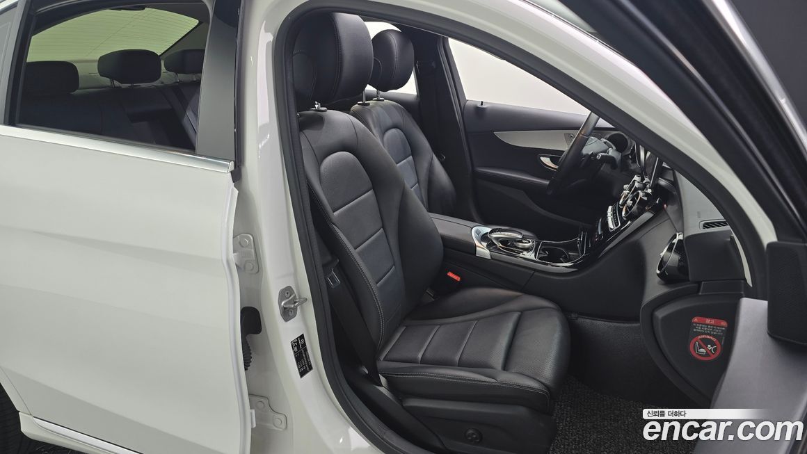 Mercedes-Benz C-Class 2016