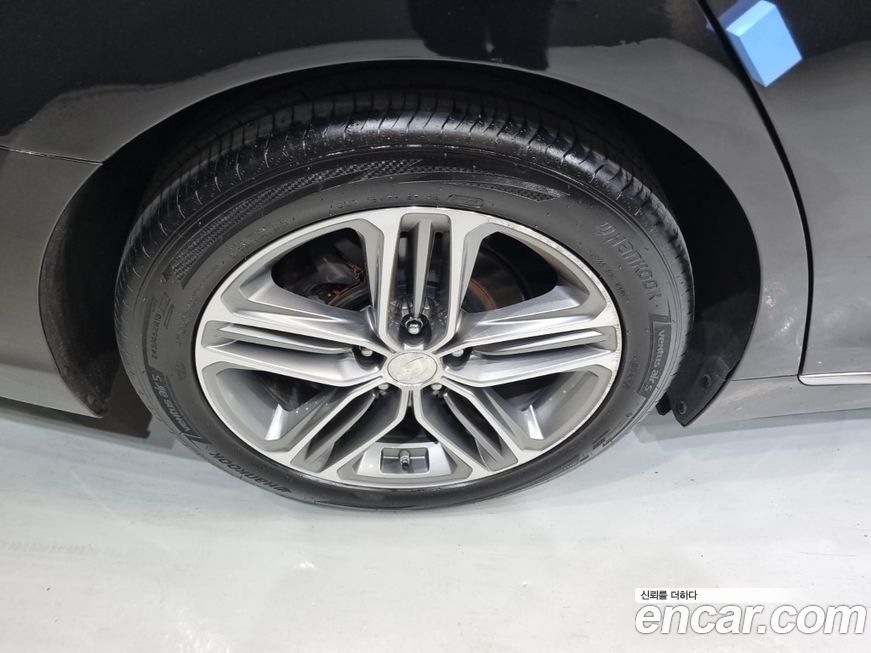 Hyundai Grandeur 2019