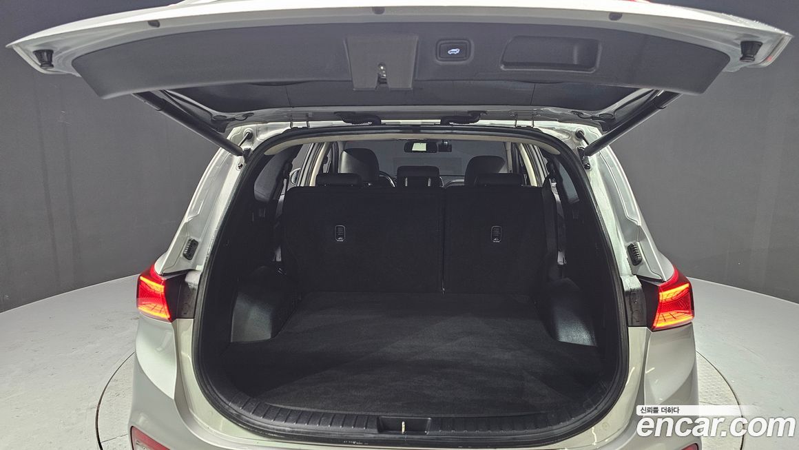 Hyundai Santafe 2020