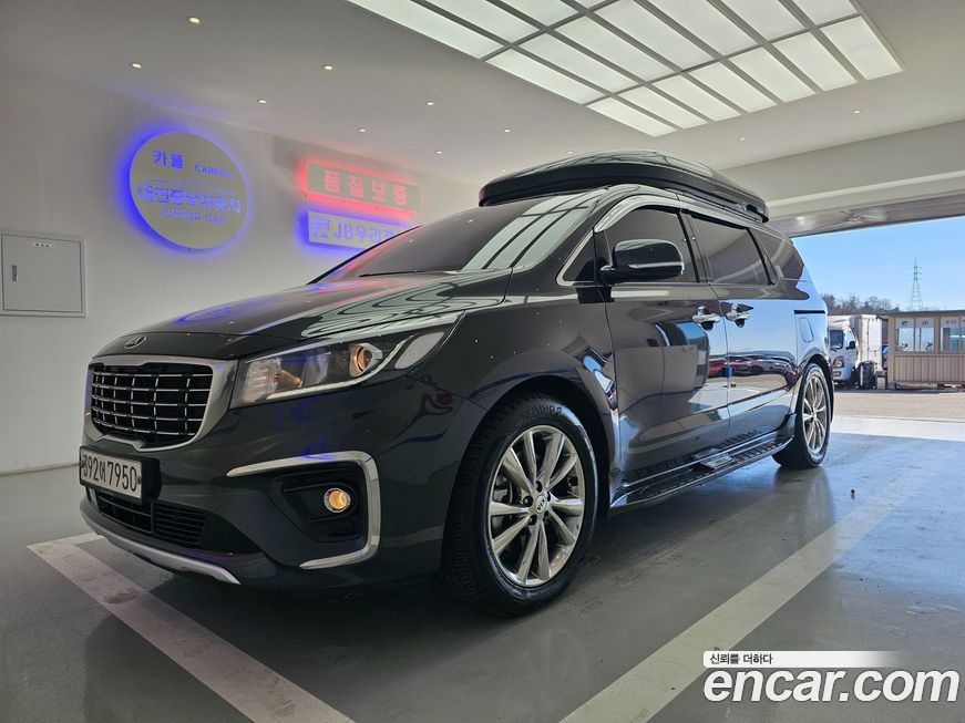 Kia Canival 2020