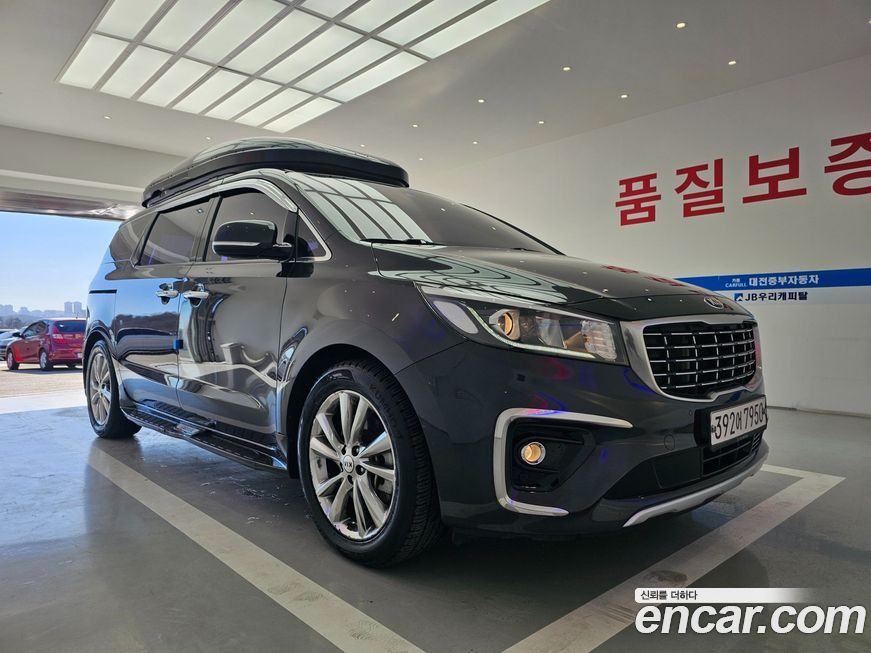 Kia Canival 2020
