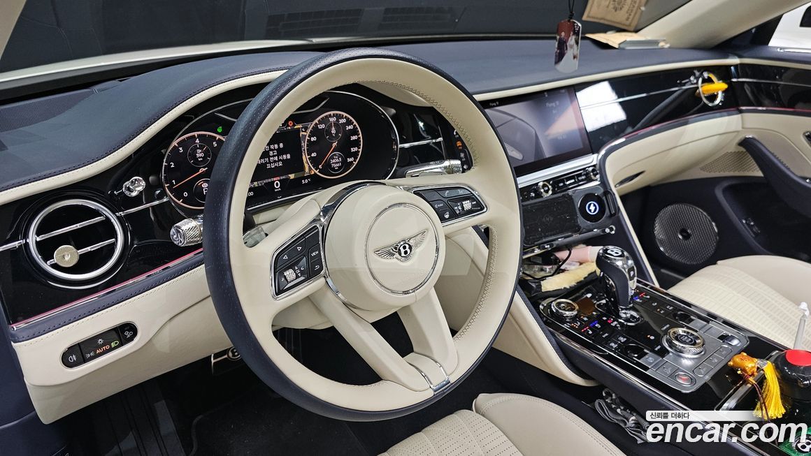 Bentley Flying Spur 2021