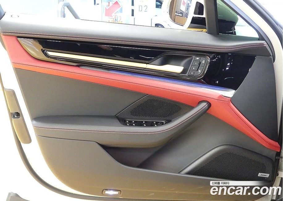 Porsche Panamera 2025