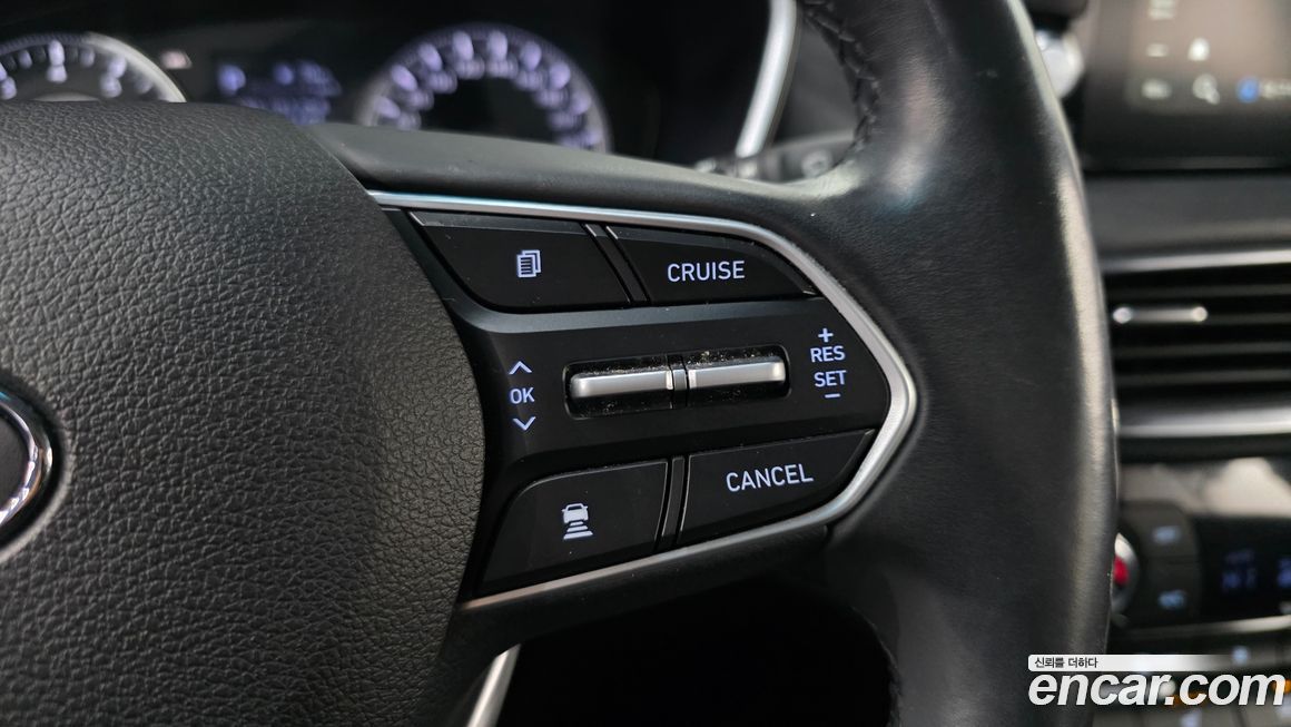 Hyundai Santafe 2020