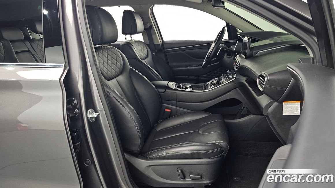 Hyundai Santafe 2022