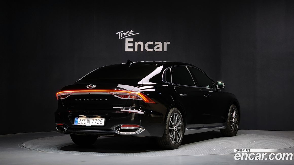 Hyundai Grandeur 2020