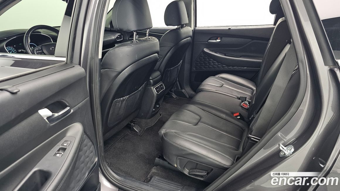 Hyundai Santafe 2022