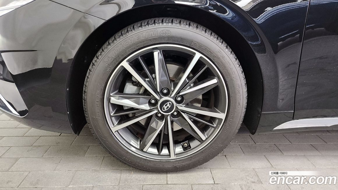 Hyundai Grandeur 2020