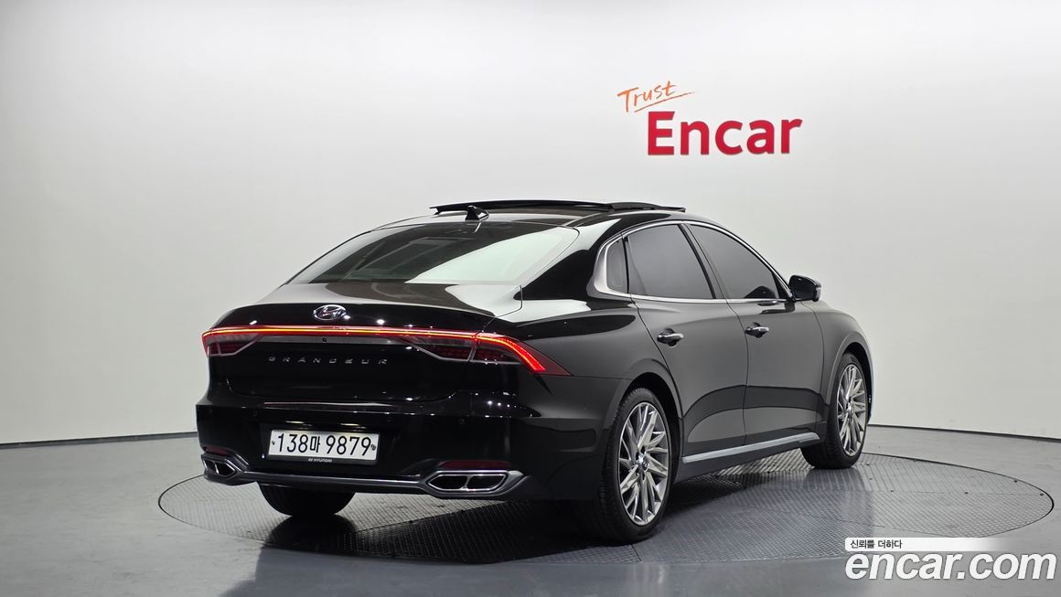 Hyundai Grandeur 2020