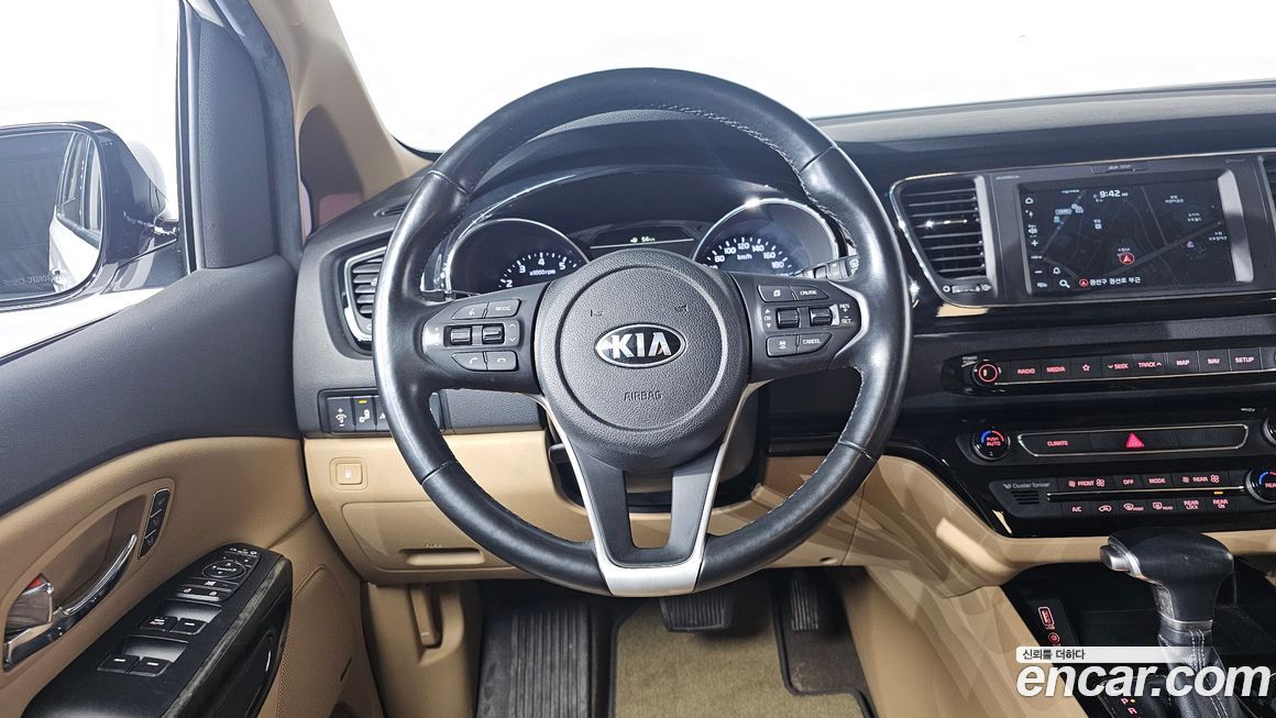 Kia Canival 2019