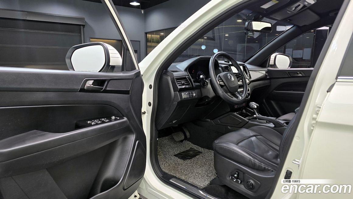 KG_Mobility_Ssangyong Rexton 2020