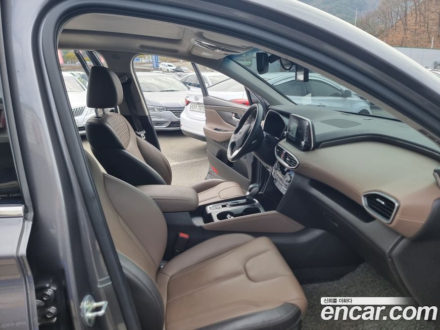 Hyundai Santafe 2020