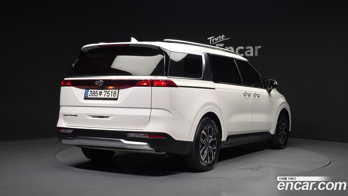 Kia Canival 2021
